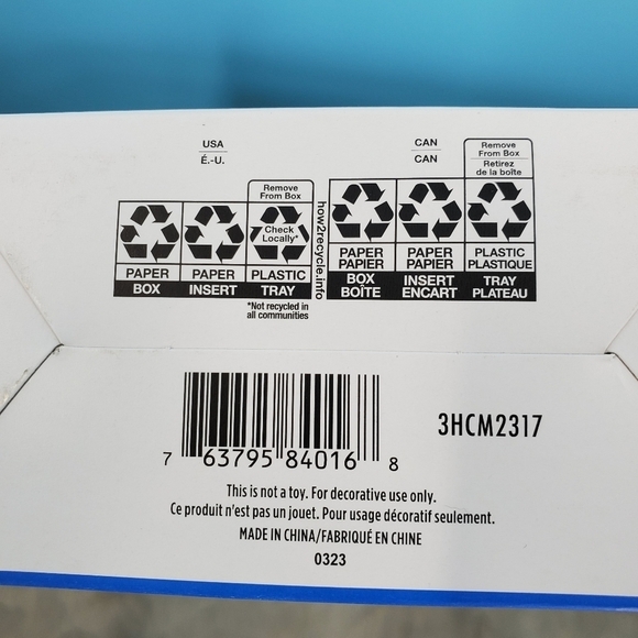 C-3PO and R2D2 ornament set New in box - Picture 3 of 7